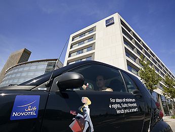 Novotel Centre Hotel 4*